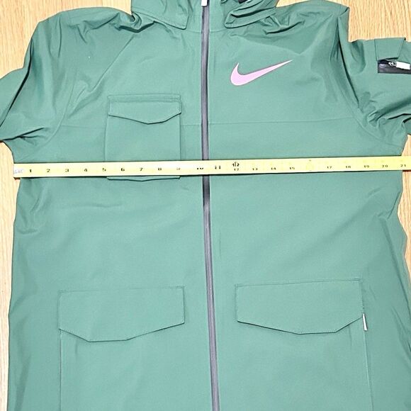 Nike Pro Elite Storm-FIT ADV Women’s Size S Green Pink 2023 Track & Field Jacket - Picture 4 of 11
